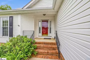 51 Staffordshire Way, Simpsonville, SC 29681 - Photo 3
