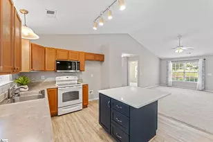 2 Reid Valley Ct, Taylors, SC 29687 - Photo 13