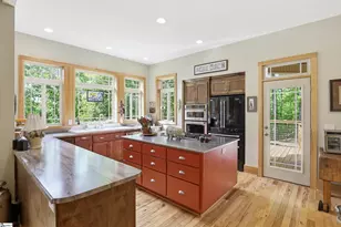 123 Summit Pine, Sunset, SC 29685 - Photo 5
