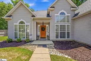 825 Brielle Ct, Simpsonville, SC 29681 - Photo 3