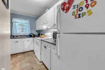 203 Guthrie Road, Belton, SC 29627 - Photo 17