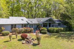 176 Fox Run Ln, Tryon, NC 28782 - Photo 9