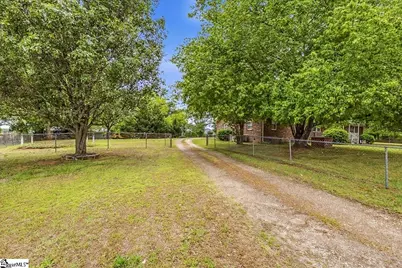 1392 Durbin Road, Fountain Inn, SC 29644 - Photo 5