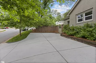 20 W Mountainview Ave, Greenville, SC 29609 - Photo 35
