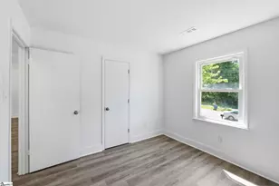 388 Vanderbilt Rd, Spartanburg, SC 29301 - Photo 23