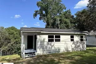 134 Westover Dr, Spartanburg, SC 29306 - Photo 1