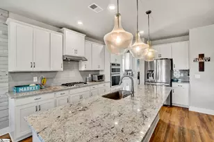 153 Enclave Dr, Greer, SC 29651 - Photo 7
