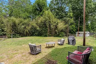 24 Hale St, Greenville, SC 29605 - Photo 11