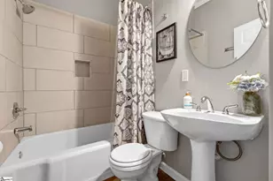24 Hale St, Greenville, SC 29605 - Photo 19