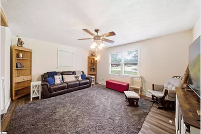 116 Winston Way, Easley, SC 29640 - Photo 3