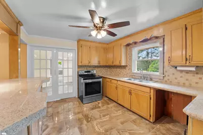 1005 Gordon Street, Anderson, SC 29626 - Photo 23