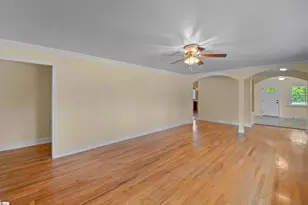 1005 Gordon St, Anderson, SC 29626 - Photo 9