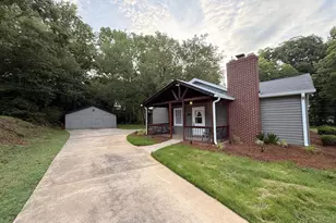 653 Enoree Rd, Travelers Rest, SC 29690 - Photo 25
