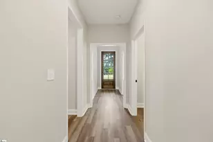 401 Grand Harbor Blvd, Ninety Six, SC 29666 - Photo 11