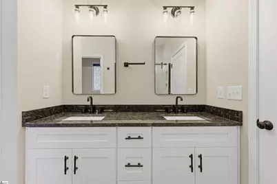 401 Grand Harbor Boulevard, Ninety Six, SC 29666 - Photo 7