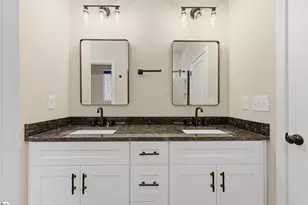 401 Grand Harbor Blvd, Ninety Six, SC 29666 - Photo 7