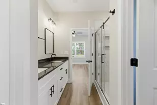 401 Grand Harbor Blvd, Ninety Six, SC 29666 - Photo 9