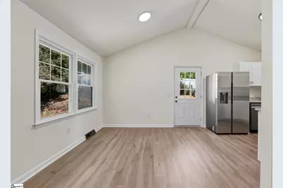 406 Chuckwood Drive, Simpsonville, SC 29680 - Photo 7