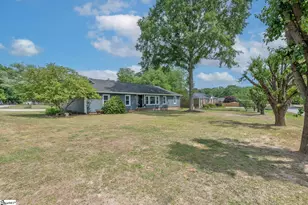 504 Cunningham Rd, Taylors, SC 29687 - Photo 1