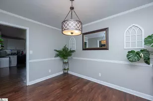 504 Cunningham Rd, Taylors, SC 29687 - Photo 9