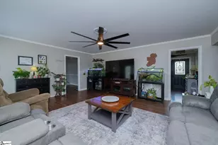 504 Cunningham Rd, Taylors, SC 29687 - Photo 13