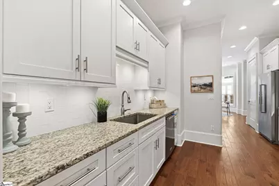 100 S Hudson Street, Greenville, SC 29601 - Photo 9