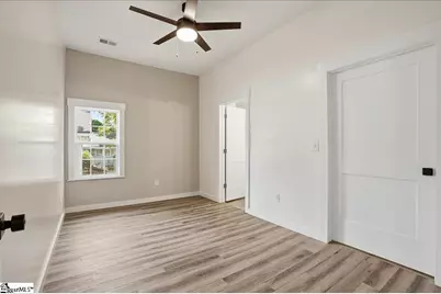 402 Elm Street, Gaffney, SC 29340 - Photo 21