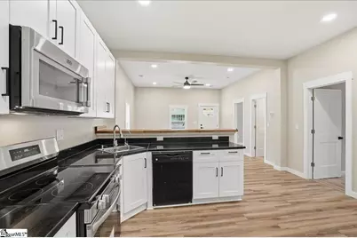402 Elm Street, Gaffney, SC 29340 - Photo 11