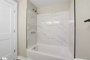 402 Elm St, Gaffney, SC 29340 - Photo 27