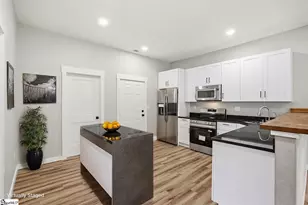 402 Elm St, Gaffney, SC 29340 - Photo 13
