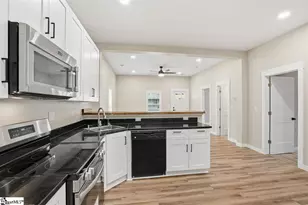 402 Elm St, Gaffney, SC 29340 - Photo 19