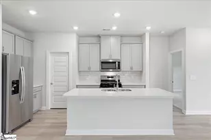 705 Parry Ct, Woodruff, SC 29388 - Photo 11