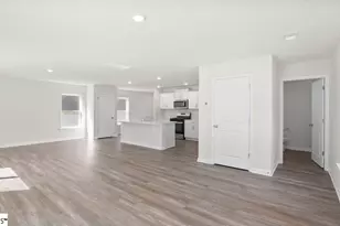 239 Deskin Ln, Fountain Inn, SC 29644 - Photo 11