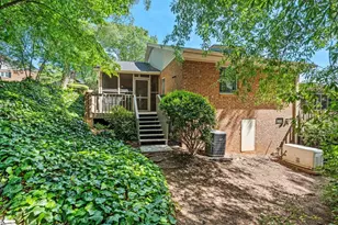 327 Mockingbird Hill Ln, Greenville, SC 29605 - Photo 7