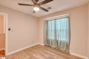 118 Oak Ridge Dr, Greenwood, SC 29649 - Photo 21