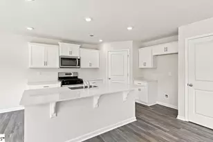 136 Lazzon Rd, Moore, SC 29369 - Photo 9