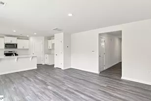 136 Lazzon Rd, Moore, SC 29369 - Photo 7
