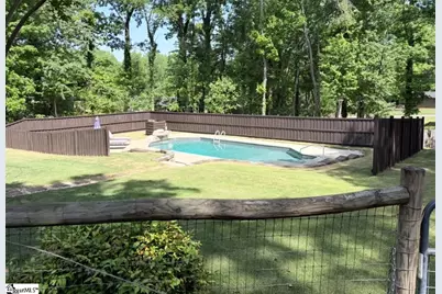 805 Marion Street, Travelers Rest, SC 29690 - Photo 3