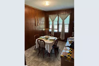 308 N Adair Street, Clinton, SC 29325 - Photo 5