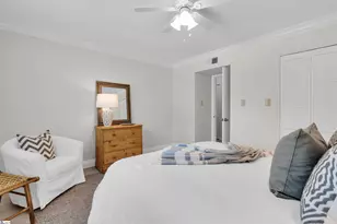 925 Cleveland St, Greenville, SC 29601 - Photo 9