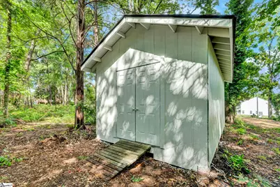 208 Pinehaven Street, Laurens, SC 29360 - Photo 45