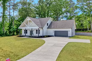 208 Pinehaven St, Laurens, SC 29360 - Photo 1