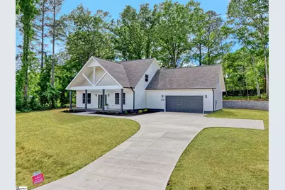 208 Pinehaven Street, Laurens, SC 29360 - Photo 3