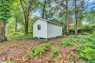 208 Pinehaven St, Laurens, SC 29360 - Photo 45