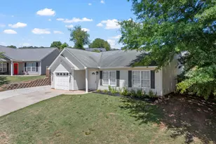 208 Ashley Danielle Dr, Duncan, SC 29334 - Photo 7