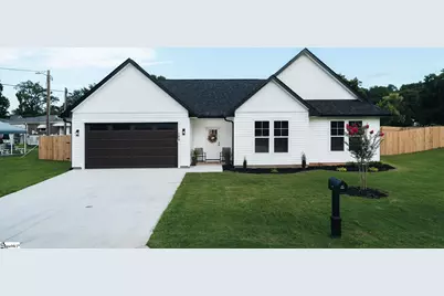 100 Cottage Street, Wellford, SC 29385 - Photo 1
