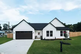 100 Cottage St, Wellford, SC 29385 - Photo 1
