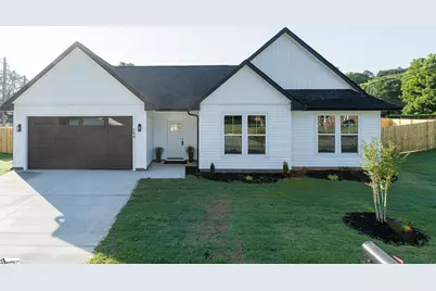 100 Cottage Street, Wellford, SC 29385 - Photo 1