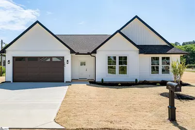 100 Cottage Street, Wellford, SC 29385 - Photo 1