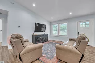 240 Harmony Hill Dr, Campobello, SC 29322 - Photo 3